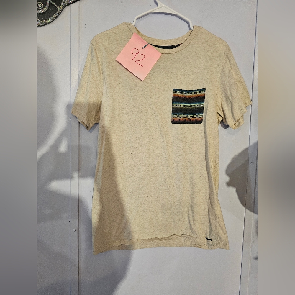 Starwars On  The Byas T Shirt Size Medium Pocket Print Beige